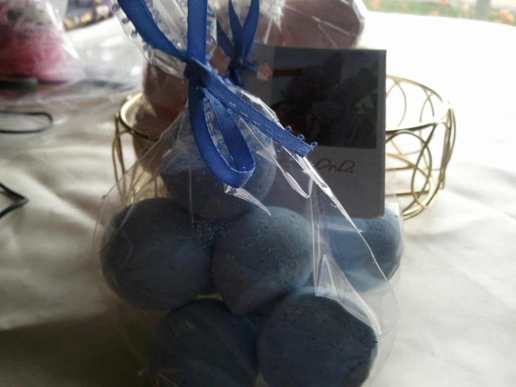 14 bath bombs in French Lilac, gift bag bath fizzies, great for dry skin, shea, cocoa, 7 ultra rich oils